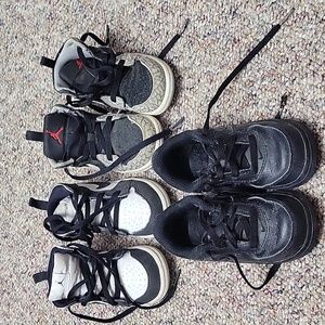 Toddler size 7c nikes